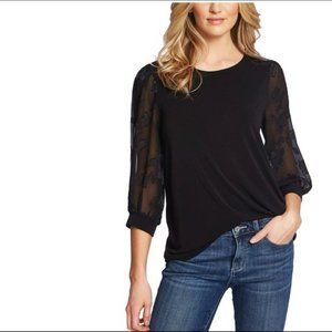 CeCe lace sleeve stretch blouse, Size Large, Figure Flattering!